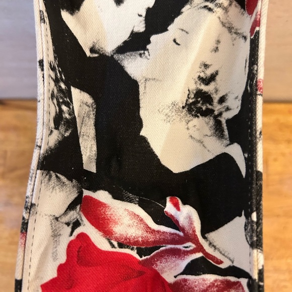 Vintage Marilyn Monroe & Elvis Presley Black and Red Rose Women'sBag - Picture 11 of 13